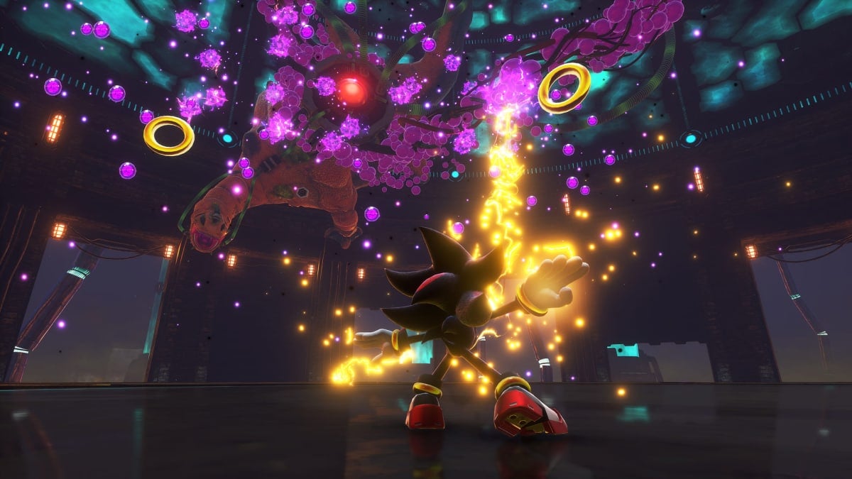 Shadow fights the Biolizard in Sonic x Shadow Generations